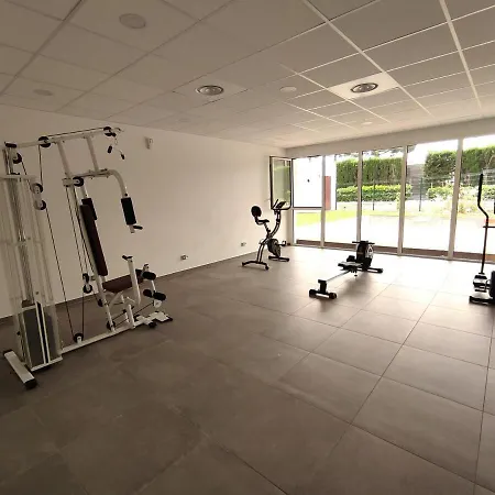 218, Wellness Cap D'agde, Centre De Tennis 아파트